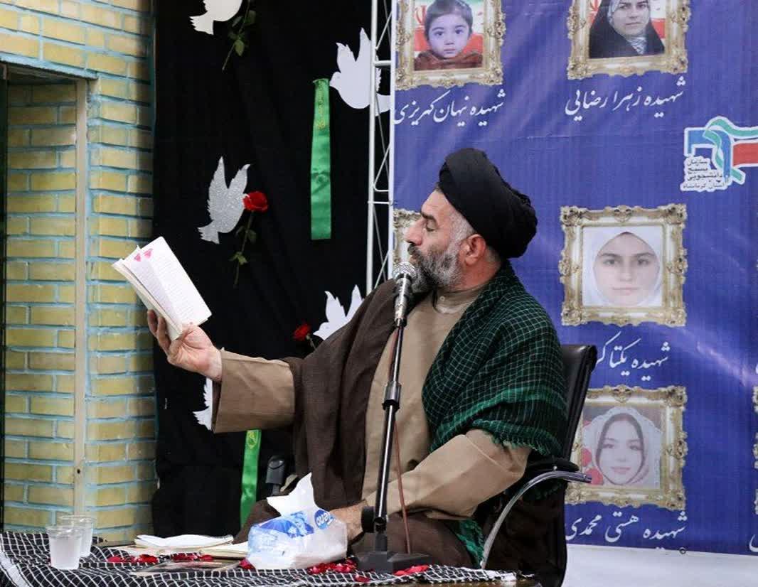 زنان روایتگر شکوه و ایستادگی - ۳