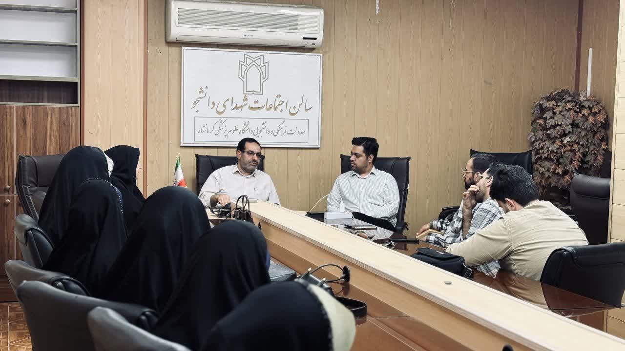 نشست مسئولین فضای مجازی - ۵