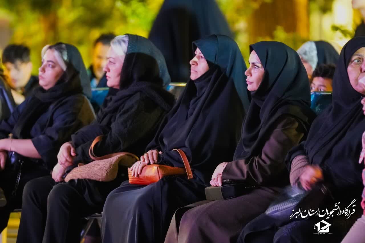 هنوز نقاشی می‌کشند ... - ۴