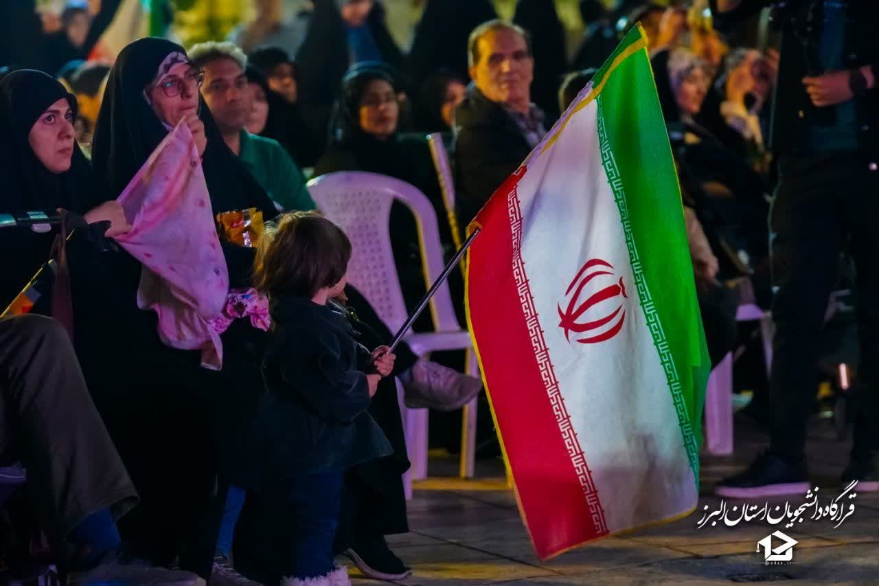 هنوز نقاشی می‌کشند ... - ۱