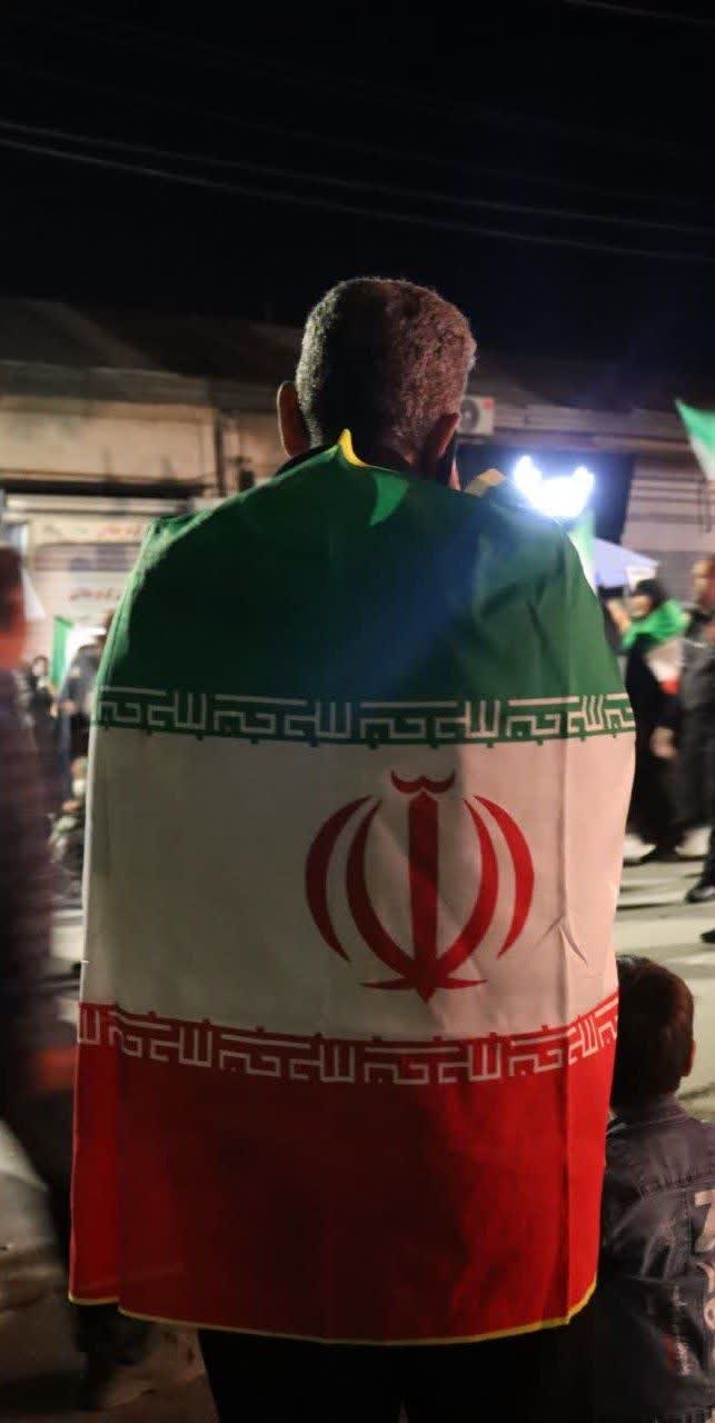 پرچم به دوش - ۸
