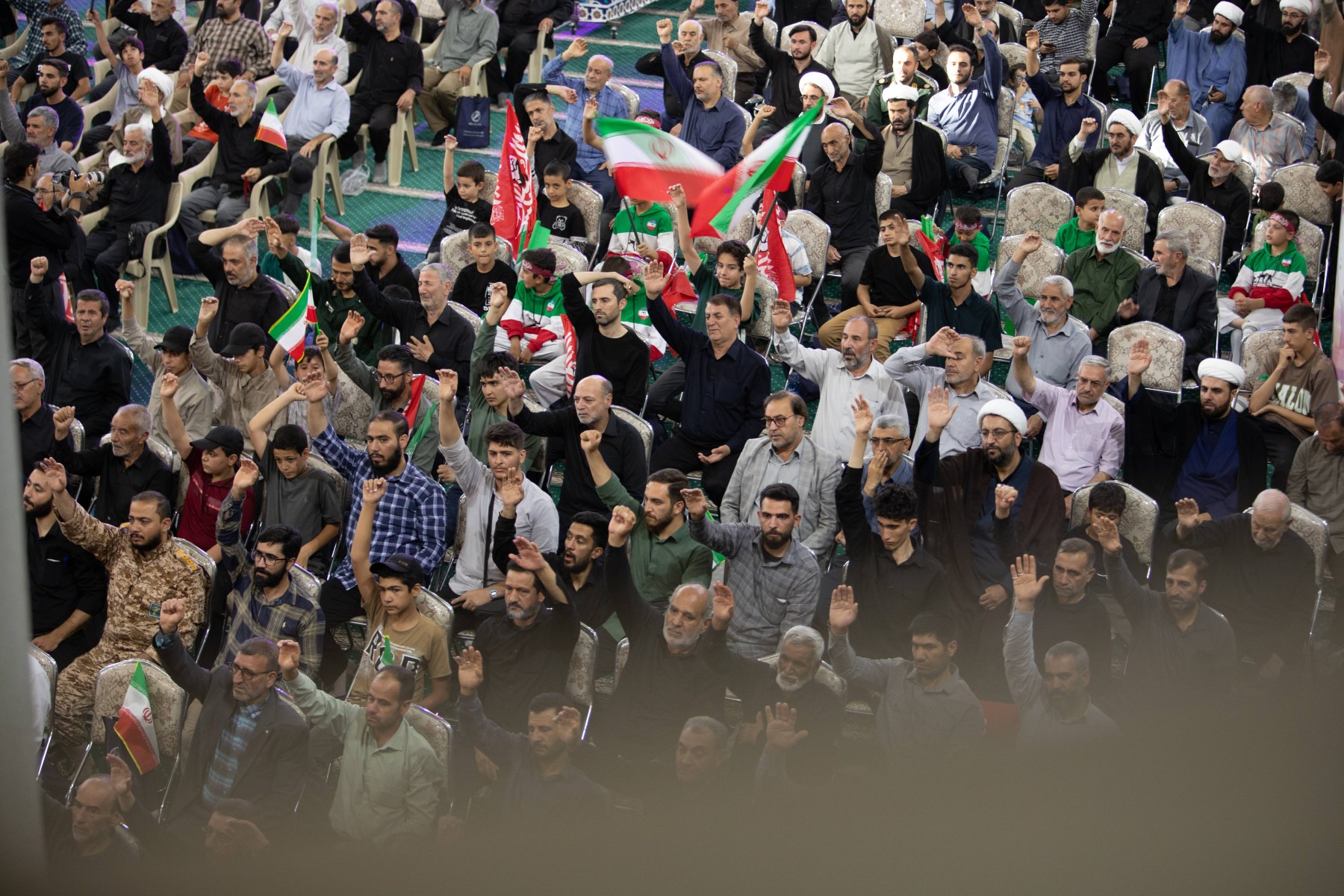 گزارش تصویری مراسم چهلم تدفین امام شهید - ۱۴