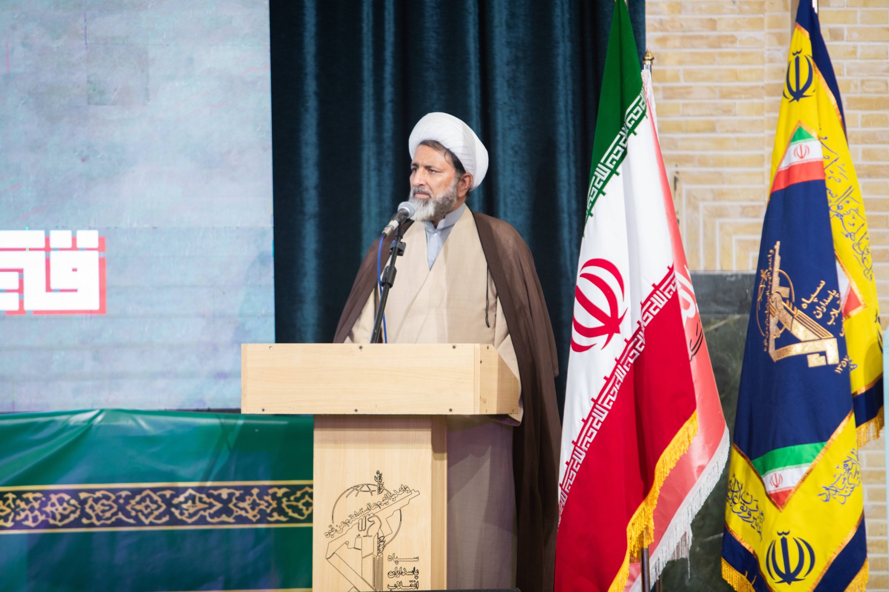 گزارش تصویری مراسم چهلم تدفین امام شهید - ۱۴