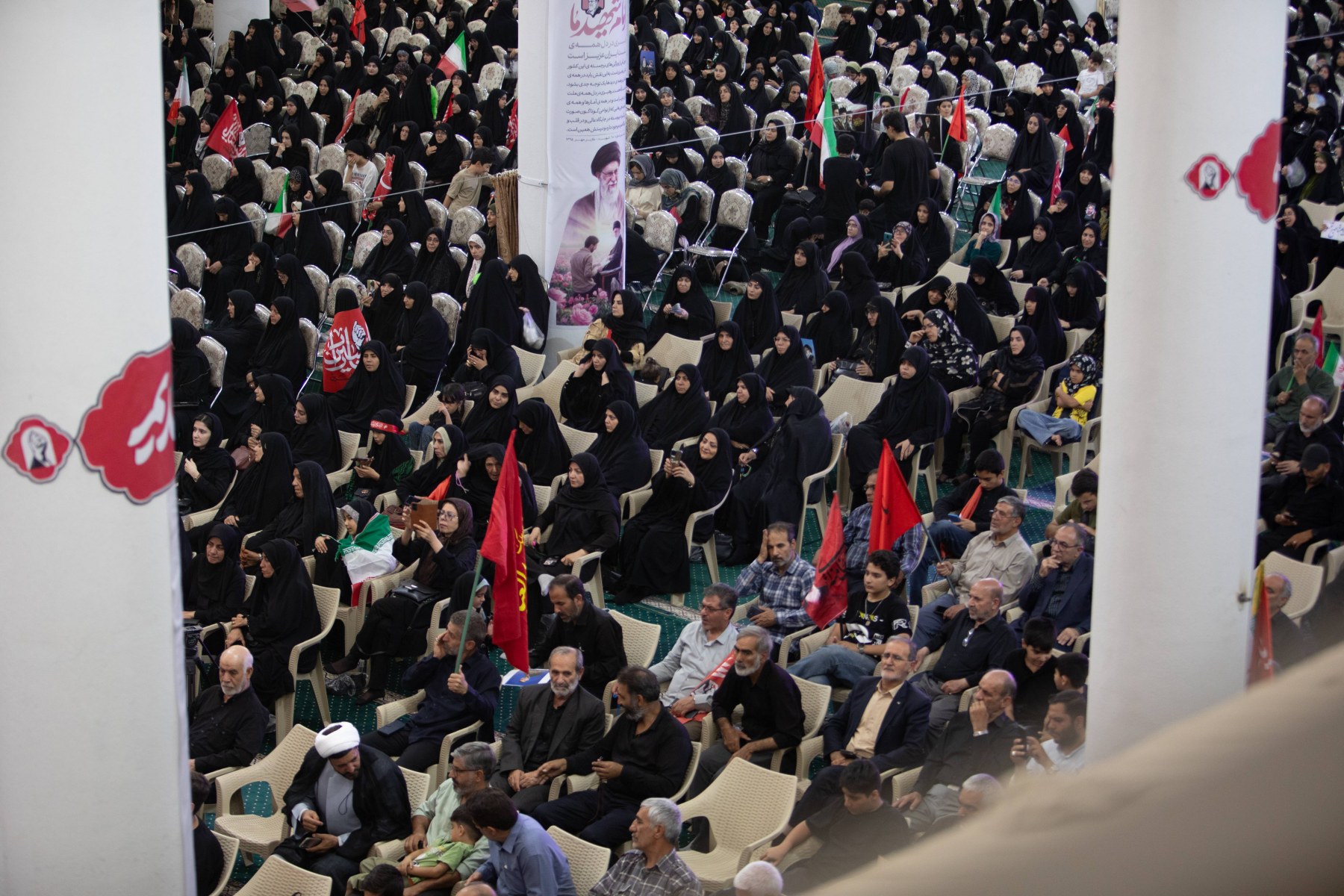 گزارش تصویری مراسم چهلم تدفین امام شهید - ۱۸