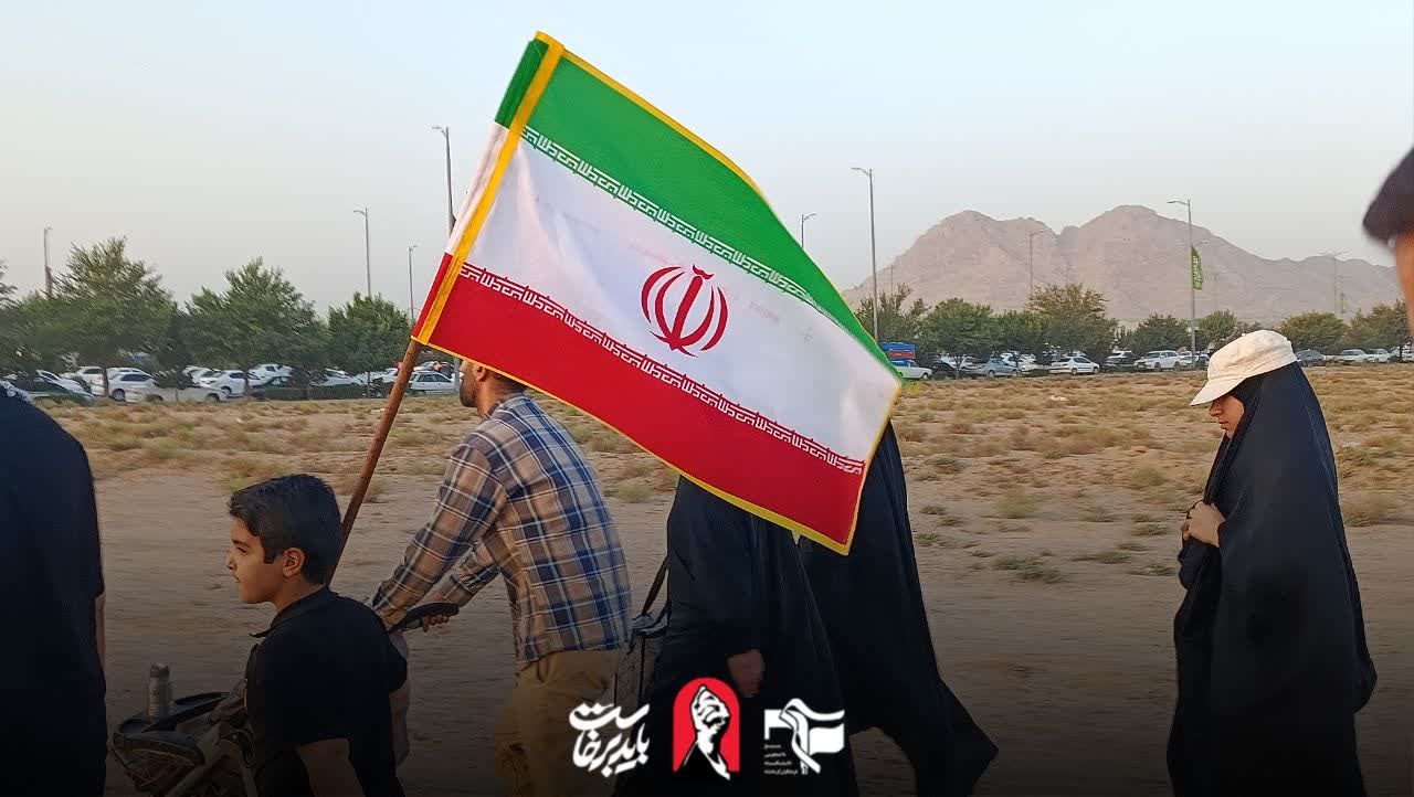 حضور دانشجویان و اساتید در مراسم تشییع قائد شهید امت. - ۱۴