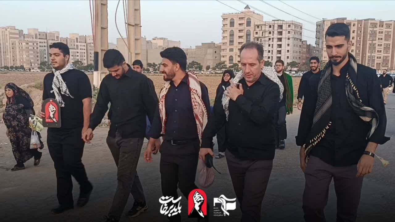 حضور دانشجویان و اساتید در مراسم تشییع قائد شهید امت. - ۱۱