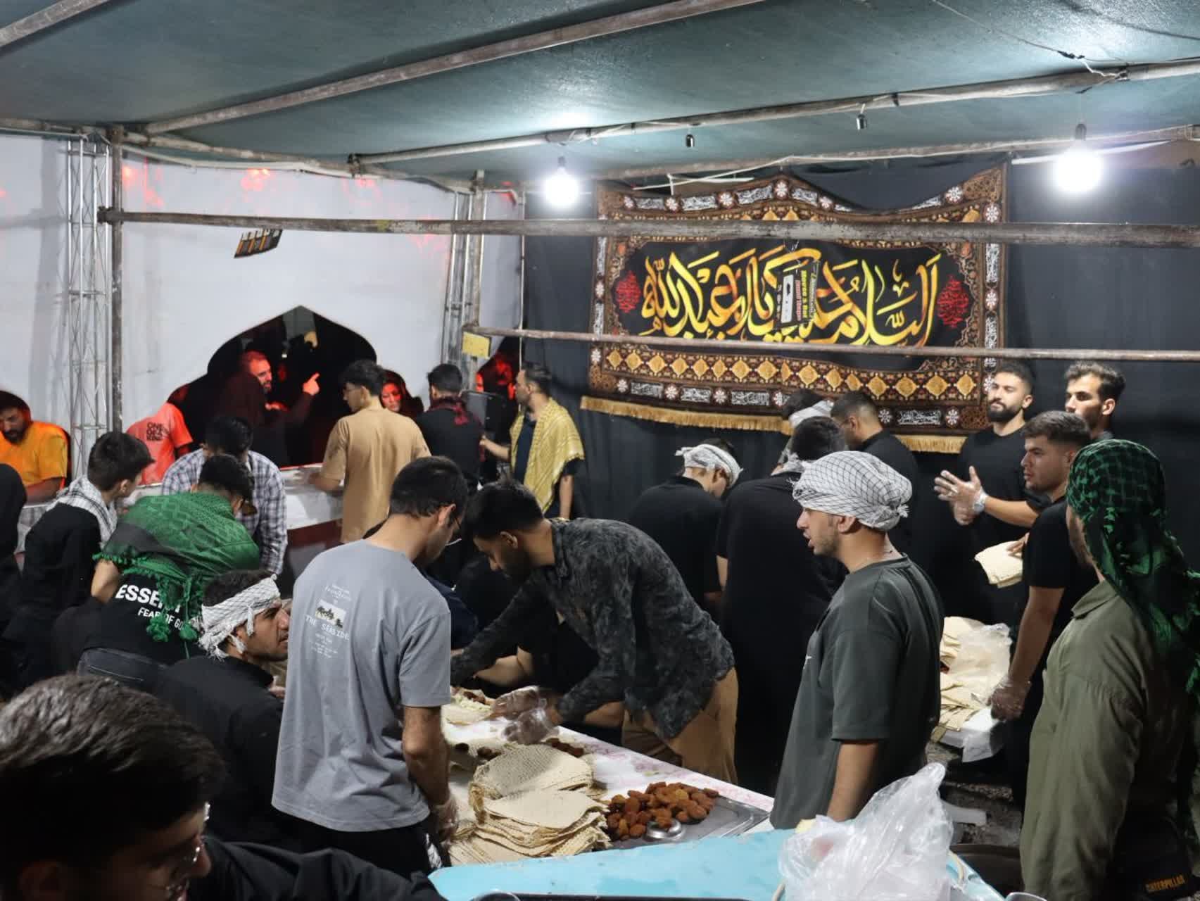 چهارمین روز خدمت به زائران اباعبدالله الحسین(ع) - ۱۰