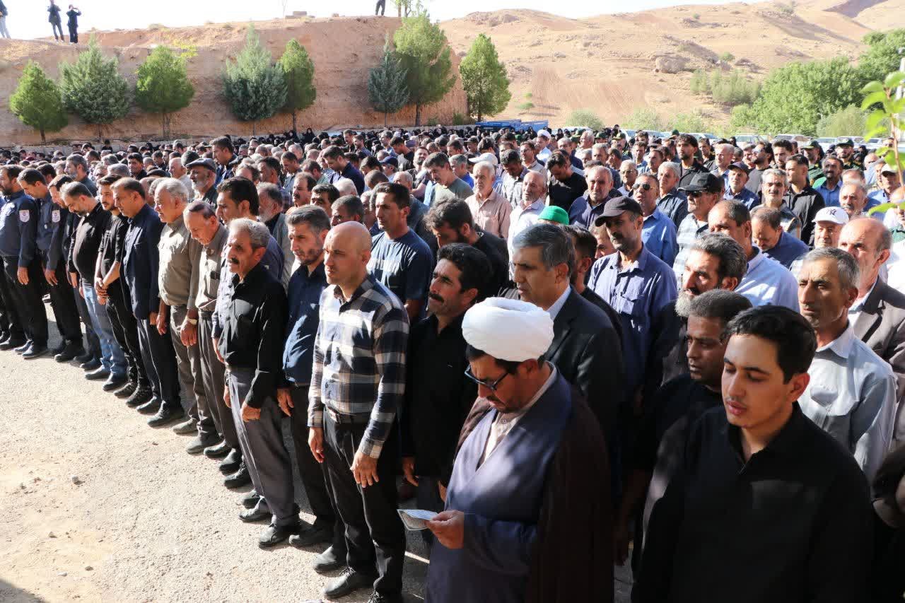 مراسم تشیع شهید محمدحسن قاسمی - ۱۵