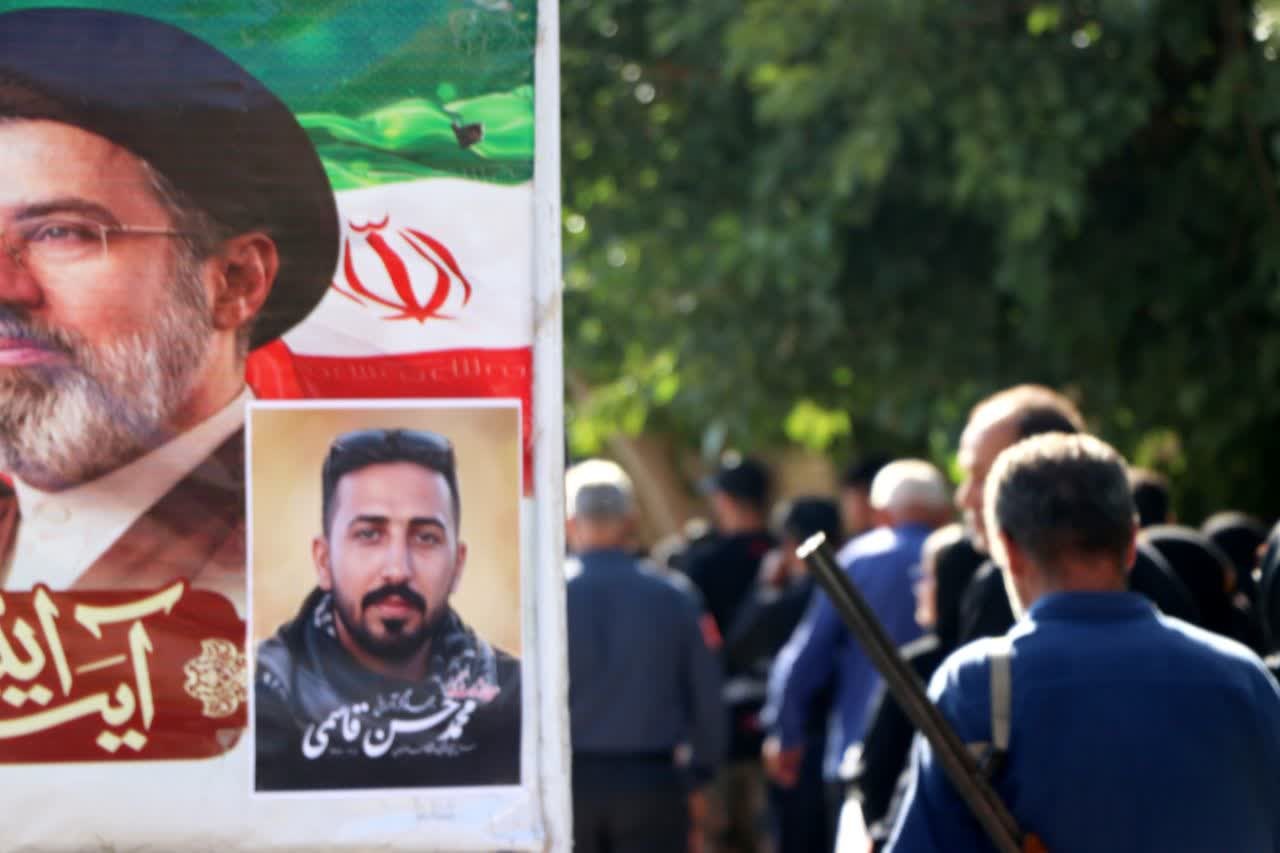 مراسم تشیع شهید محمدحسن قاسمی - ۱۱