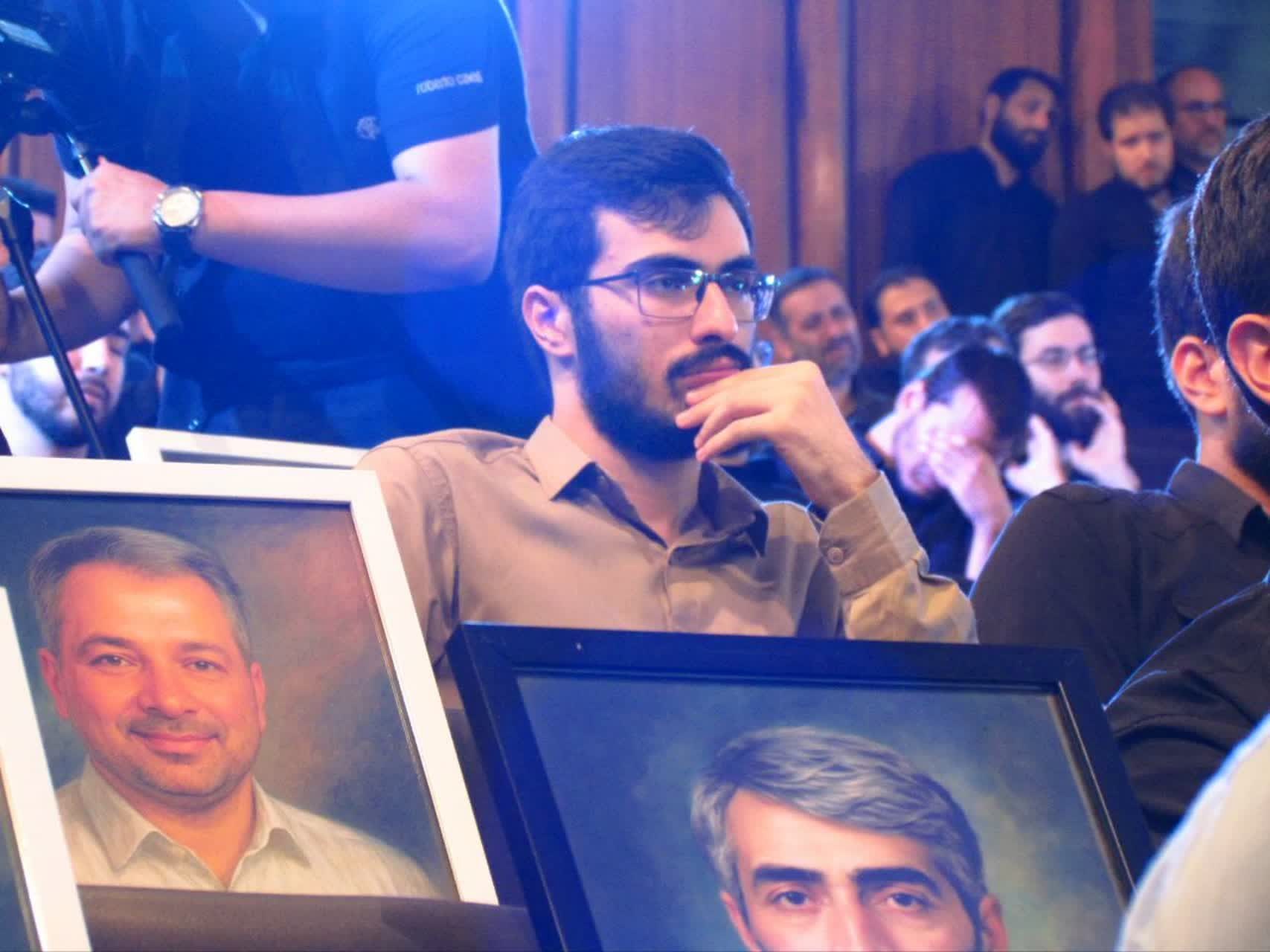 برگزاری اردوی زیارتی به شهر مقدس قم و همچنین حضور در اولین یادواره شهدای دانشجو جنگ تحمیلی ۱۲ روزه تهران 🍃 - ۱۶