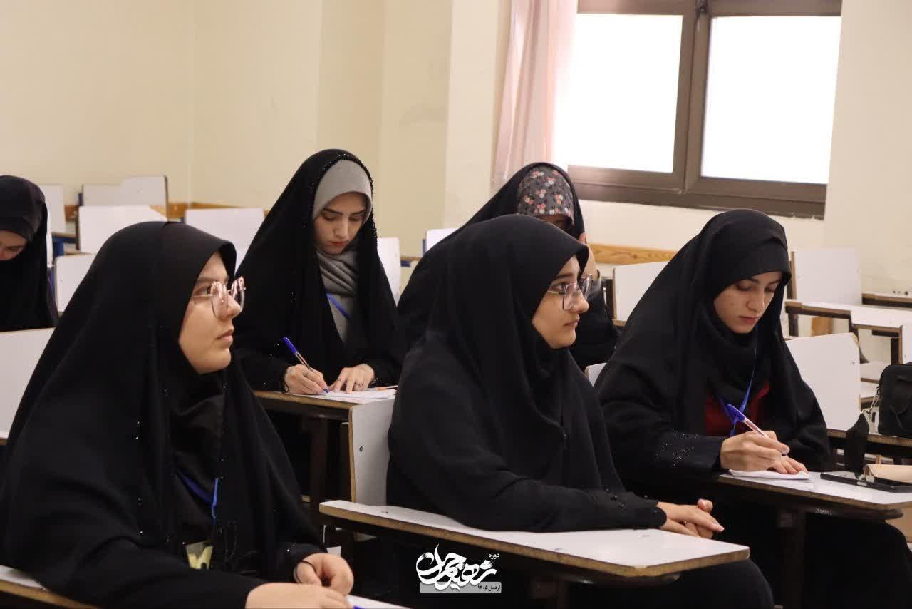 برگزاری کلاس های دوره شهید چمران - ۱۱