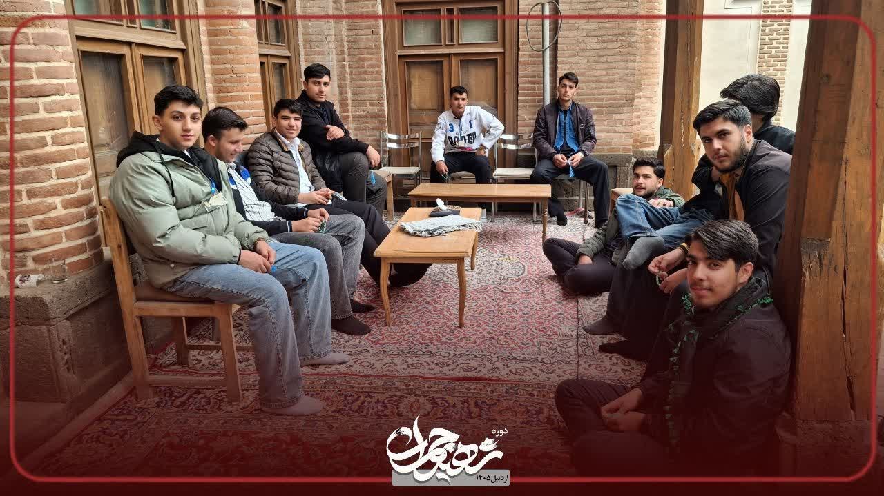 بازدید از موزه شهدا - ۵