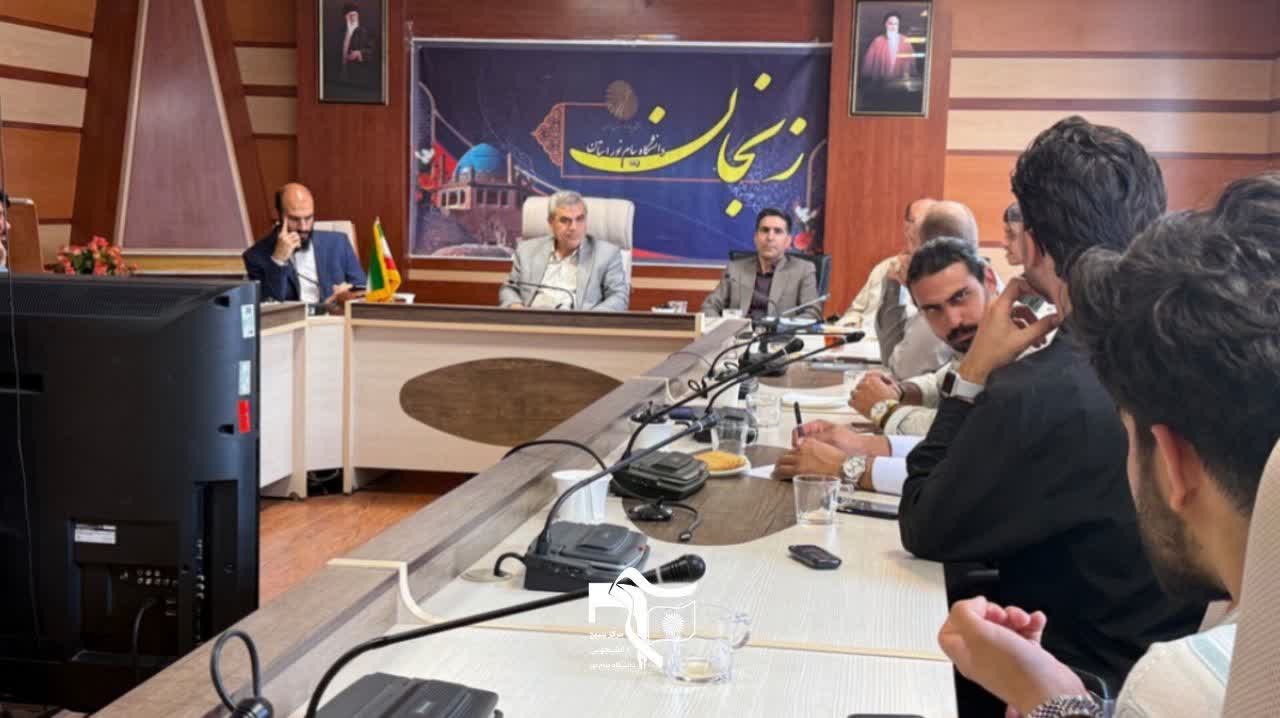 گزارش تصویری مراسم تکریم و معارفه مسئول بسیج دانشجویی دانشگاه پیام‌نور زنجان - ۷