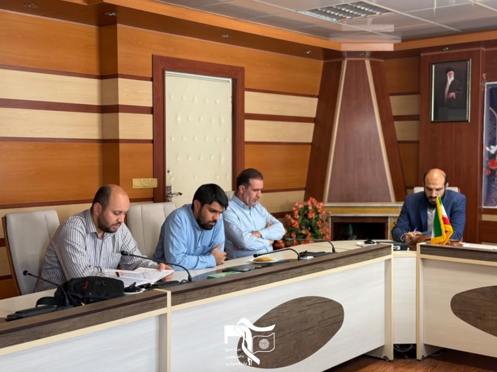 گزارش تصویری مراسم تکریم و معارفه مسئول بسیج دانشجویی دانشگاه پیام‌نور زنجان - ۱۳