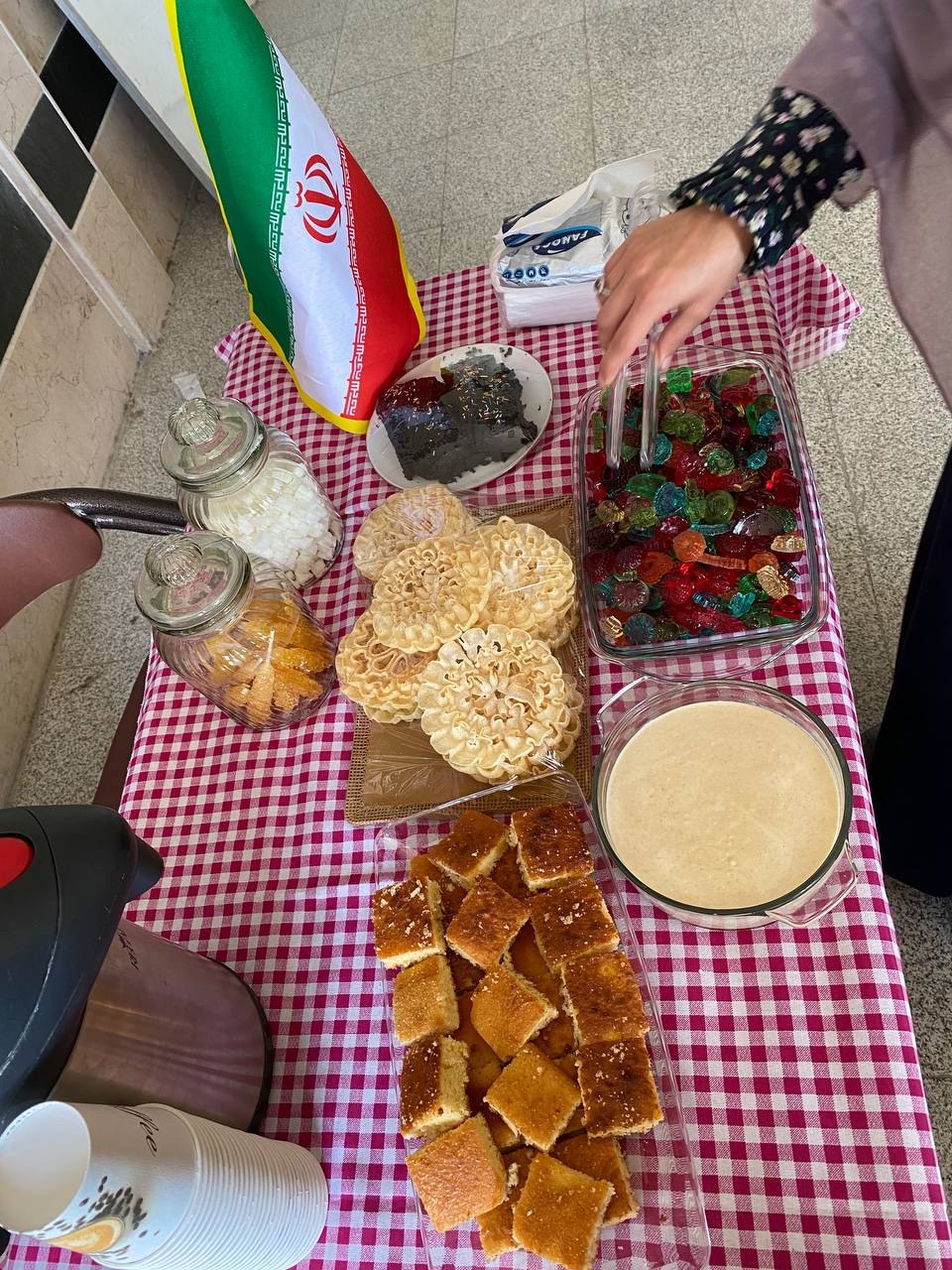 کافه‌مهتا - ۲