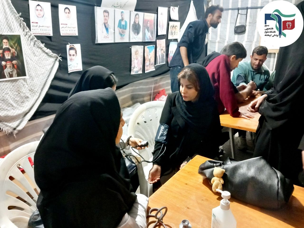 موکب سیار بسیج دانشجویی دانشگاه علوم پزشکی کرمانشاه (به همراه مطالبه کادر درمان و دانشجویان) - ۲