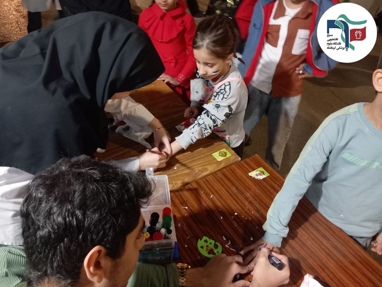 موکب سیار بسیج دانشجویی دانشگاه علوم پزشکی کرمانشاه (به همراه مطالبه کادر درمان و دانشجویان) - ۵