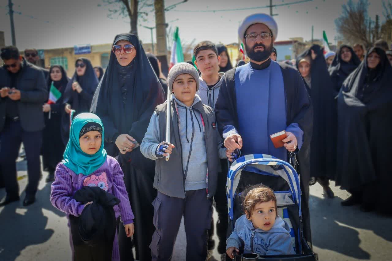 حضور حماسی - ۶