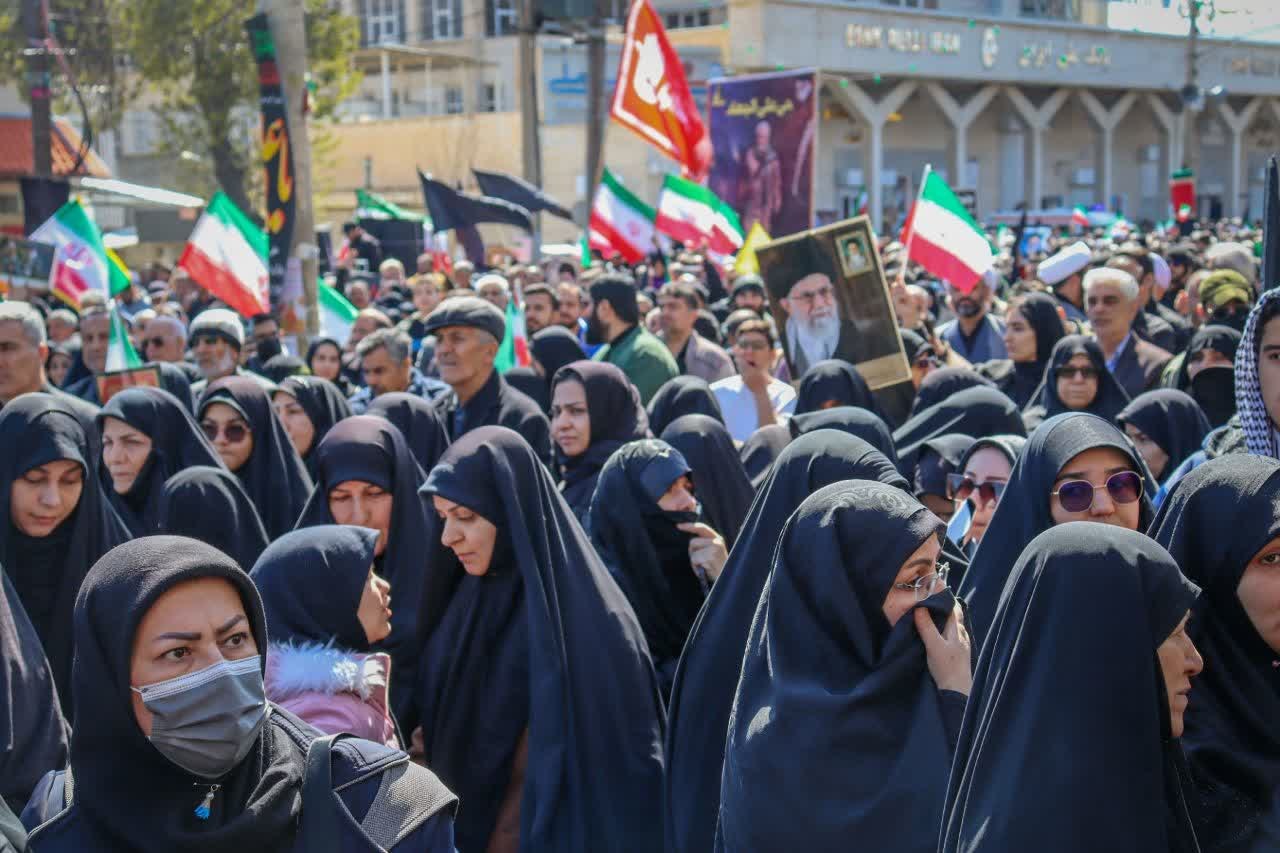 حضور حماسی - ۴