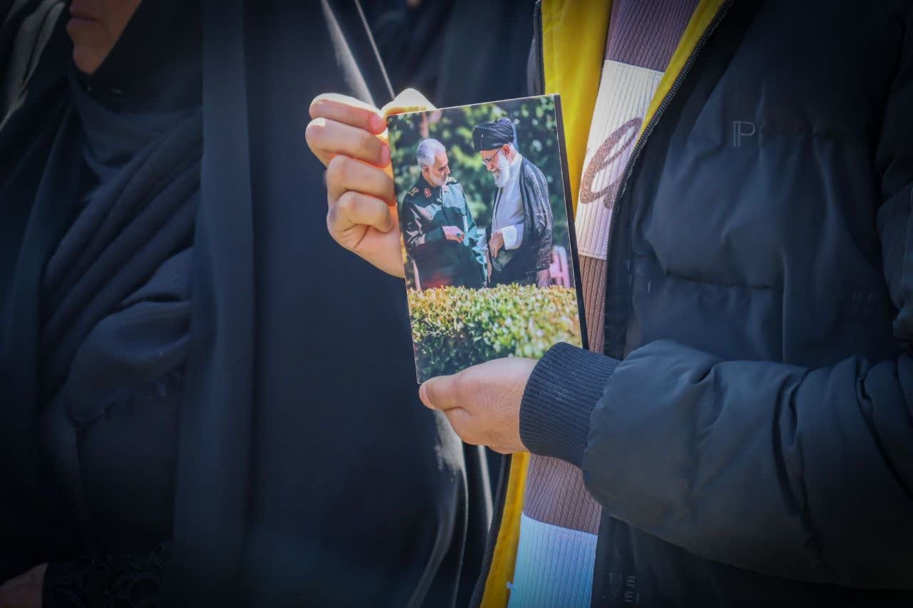 حضور حماسی - ۵