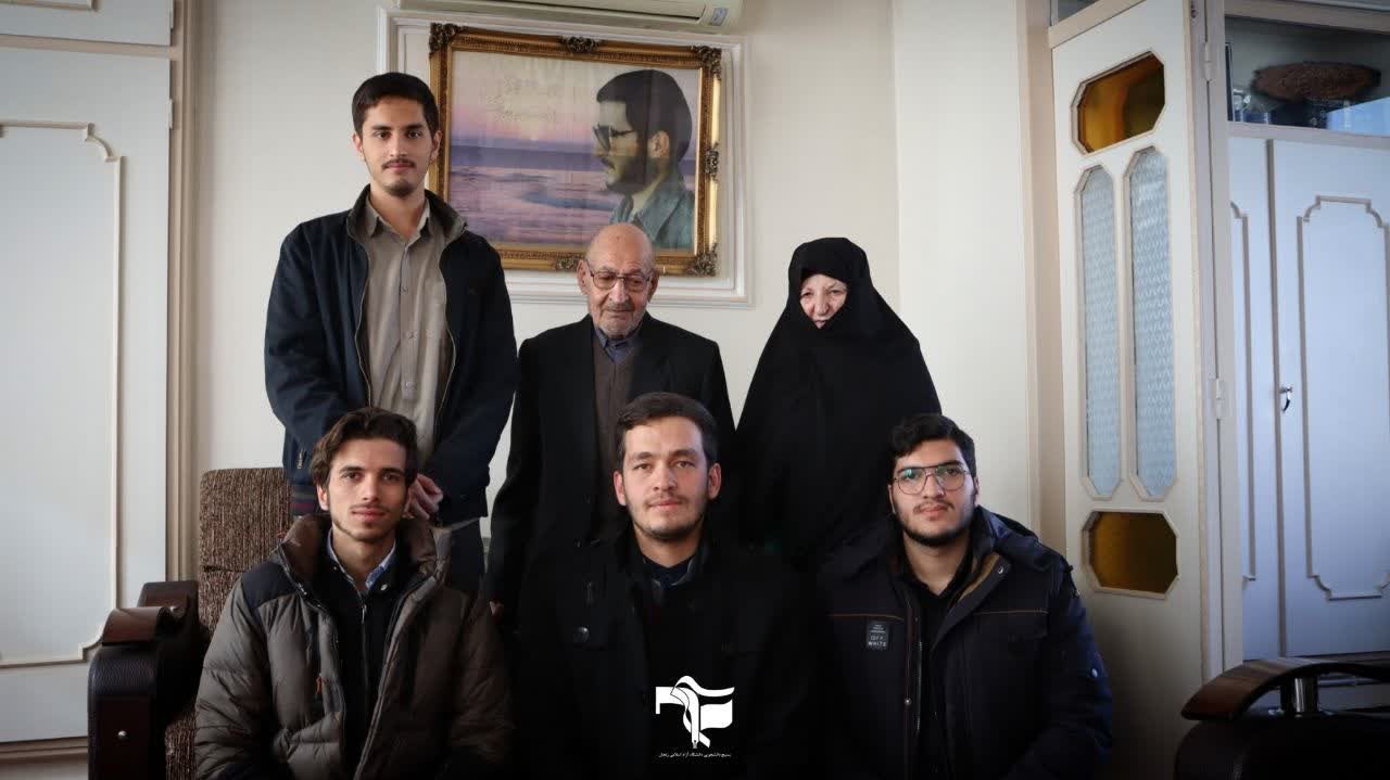 دیدار و قدردانی از خانواده شهید سردار حمید احدی.. - ۴