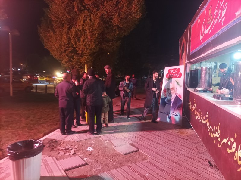 برپایی موکب توسط کانون ایثار و شهادت دانشگاه آزاد اسلامی واحد دورود با همکاری بسیج دانشجویی این دانشگاه