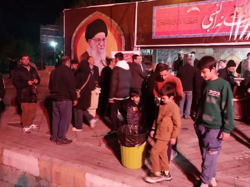 برپایی موکب دانشجویی توسط کانون ایثار و شهادت دانشگاه آزاد اسلامی واحد دورود با همکاری بسیج دانشجویی این دانشگاه