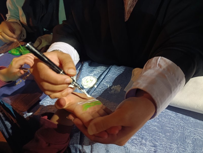 نقاشی دست کودکان