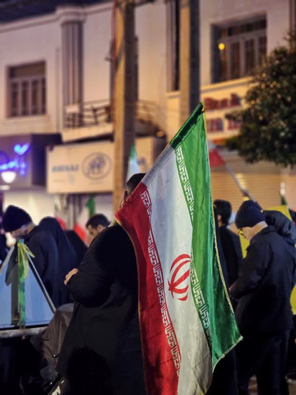 ای پرچمت مارا کفن