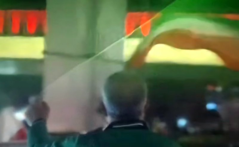 دشمن می توانـد این را برای خـود دیـکـته کـند...