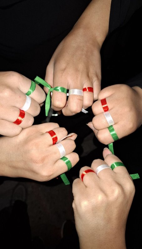 هستیم بر آن عهد که بستیم