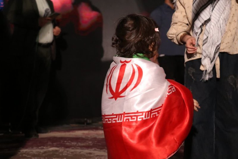 چو ایران نباشد تن من مباد