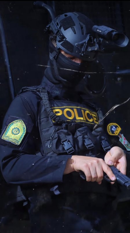 حافظان امنیت