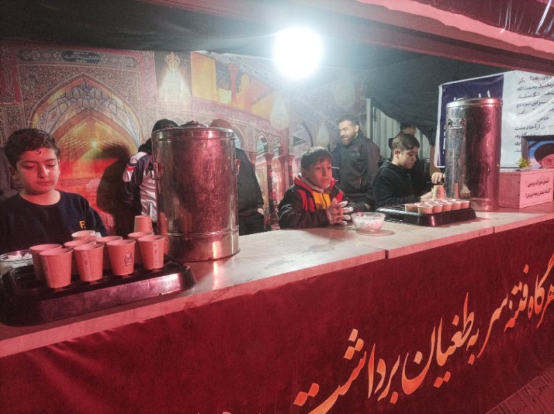 برپایی موکب دانشجویی توسط کانون ایثار و شهادت دانشگاه آزاد اسلامی واحد دورود