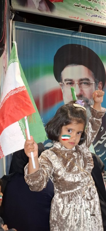 دختران مبارز