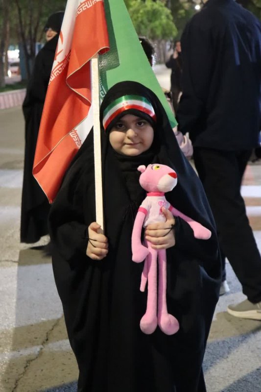 قاب هایی از تجمعات شبانه نحن منتقمون کرمانشاه در اردیبهشت ماه 🇮🇷۱۴۰۵