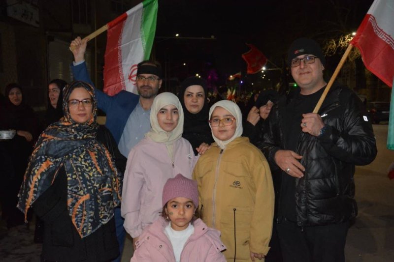 قاب هایی از تجمعات شبانه نحن منتقمون