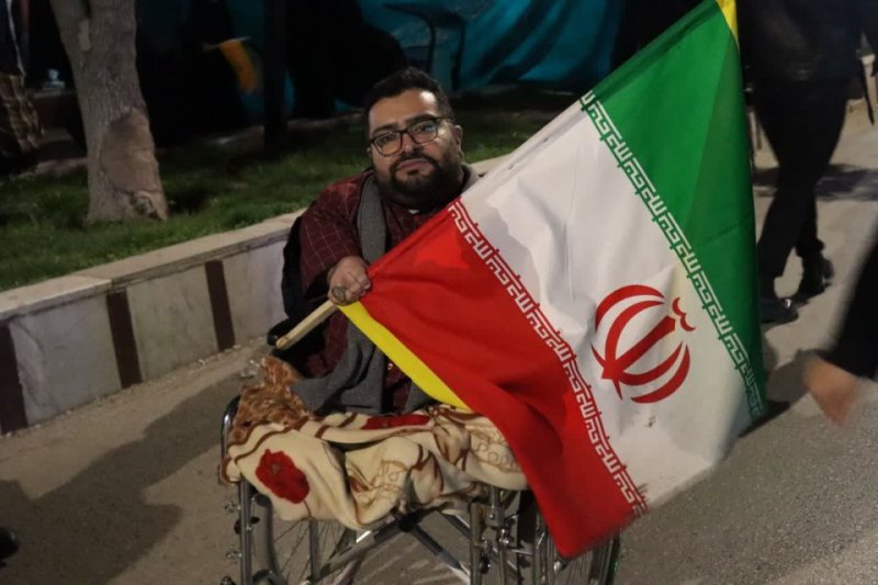 قاب هایی از تجمعات شبانه نحن منتقمون کرمانشاه در اردیبهشت ماه 🇮🇷۱۴۰۵