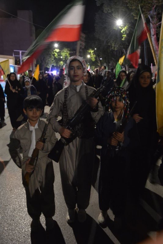 قاب هایی از تجمعات شبانه نحن منتقمون در کرمانشاه 🇮🇷
