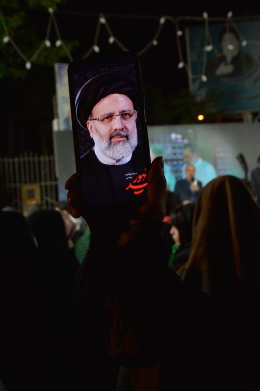 قاب هایی از تجمعات شبانه نحن منتقمون کرمانشاه