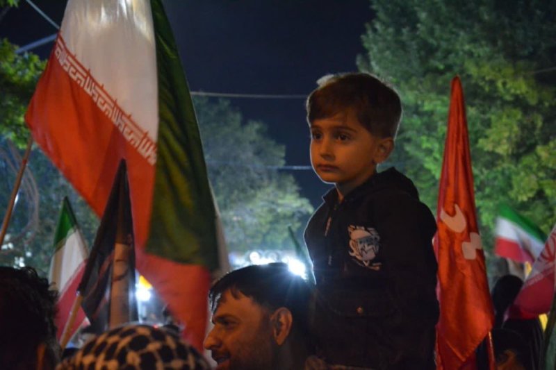 قاب هایی از تجمعات شبانه نحن منتقمون کرمانشاه