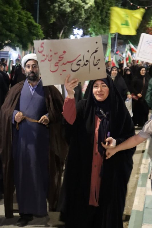 قاب هایی از مردم مبعوث شده کرمانشاه در تجمعات شبانه