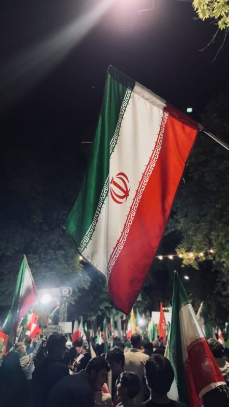 لنز خیابان