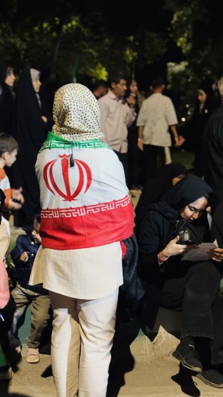 لنز خیابان