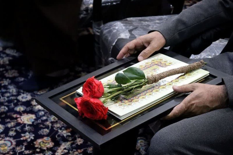 زنان روایتگر شکوه و ایستادگی