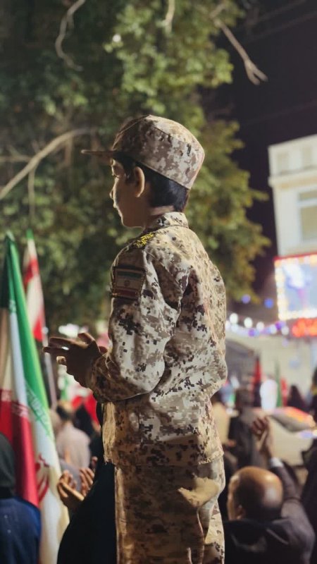 لنز خیابان