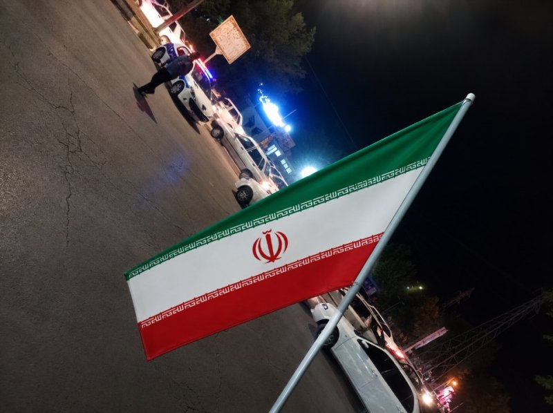 پرچم ایران؛ نماد عزت، استقلال و سربلندی🇮🇷