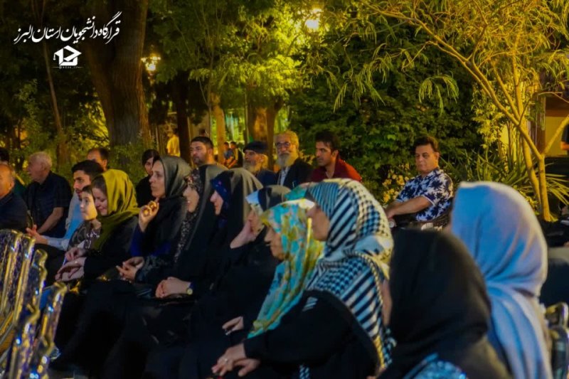 حضور پرشور مردم
