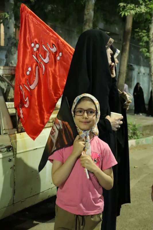 لنز دانشجو