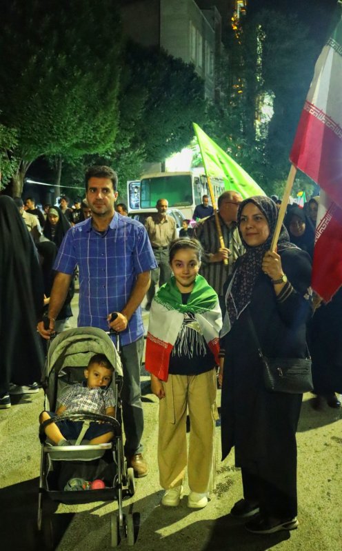 لنز دانشجو